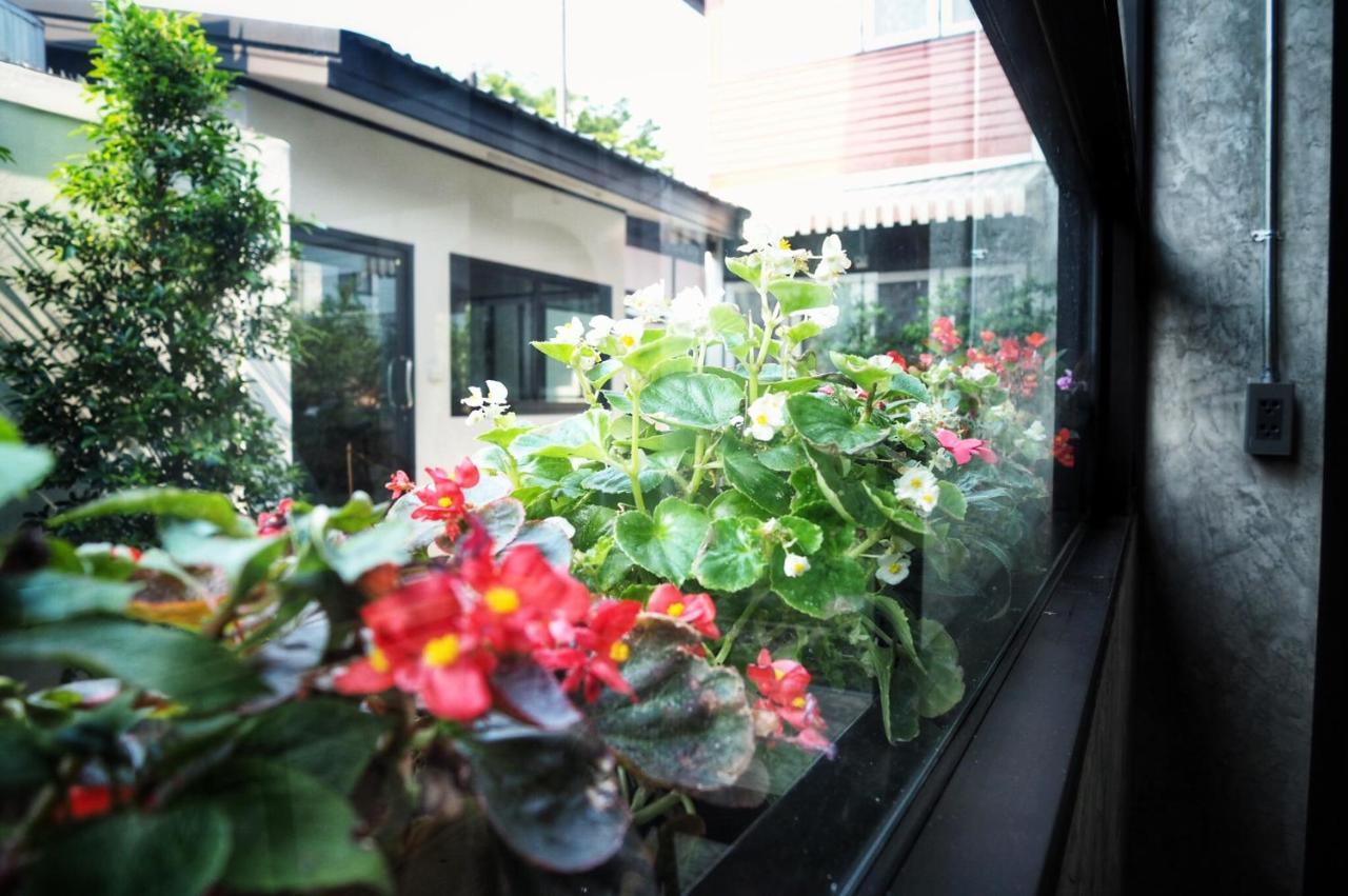 Na Baanya Chiang Mai Hotel Exterior photo